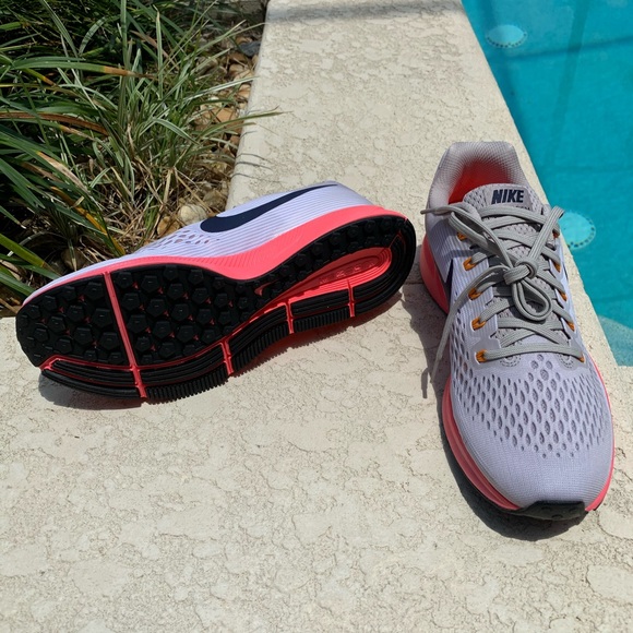 Nike air zoom pegasus 34 • BRAND NEW • NEVER WORN• - Picture 5 of 11